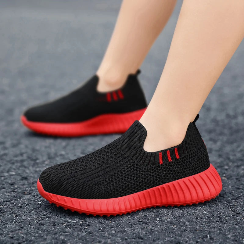 Kids Tennis Shoes Lightweight Running Shoes Outdoor Sports Casual Sneakers 2023 New Mesh Breathable Childrens Trainers